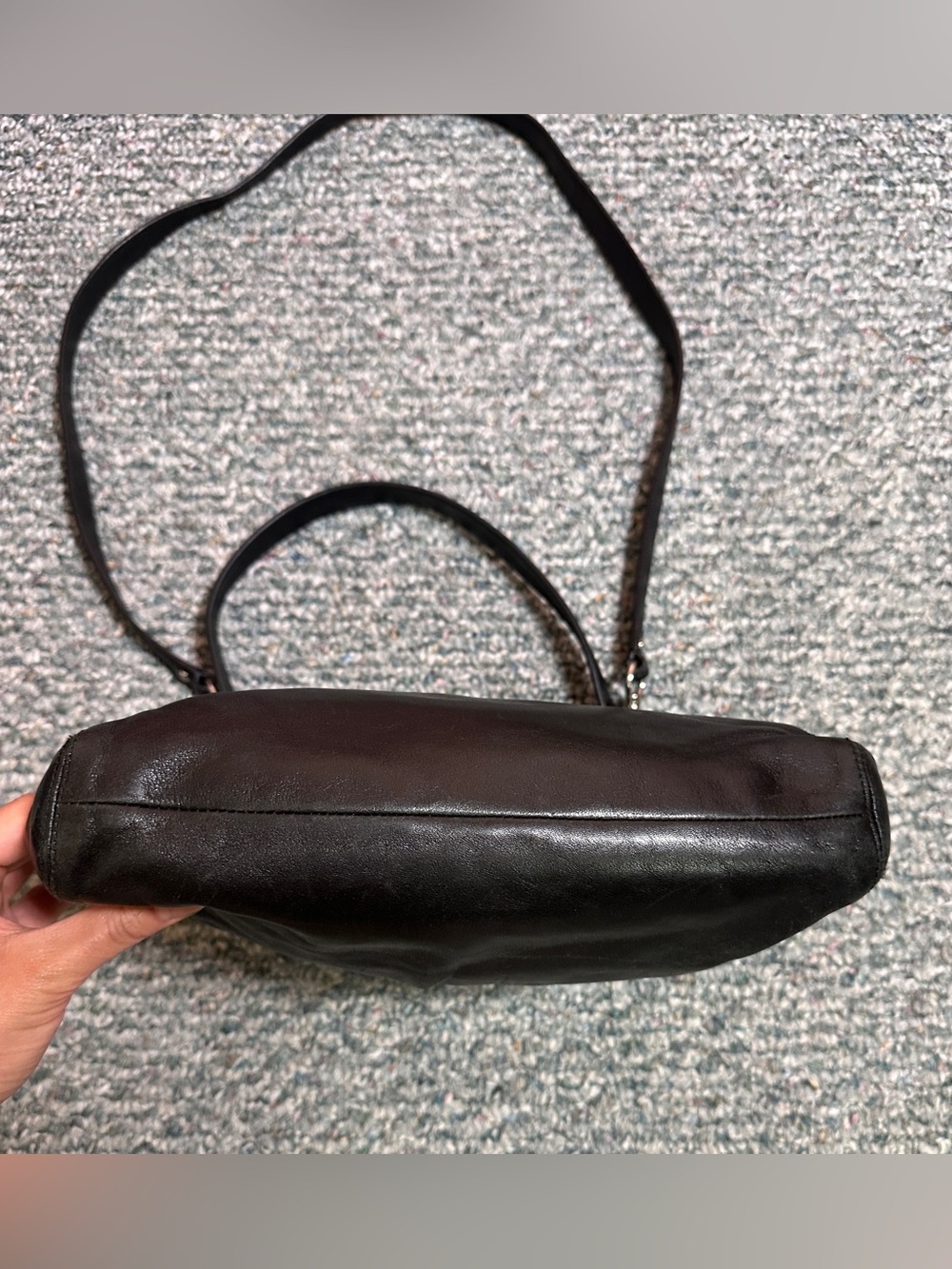 EUC Coach Y2K Ashley Hippie Bag F17605 Black Leather Pleated Shoulder Bag - Picture 3 of 14